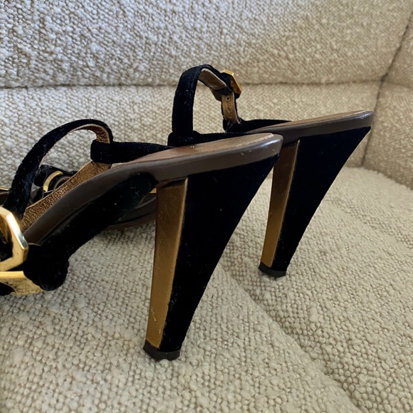 Marc by Marc Jacobs Velvet Sandals - Picture 8 of 9